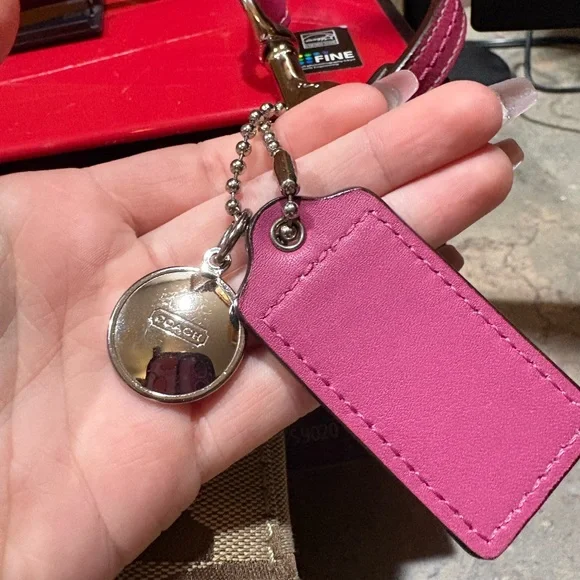 Coach Brown and Pink Signature Shoulder Bag/ cross body! - Picture 3 of 10